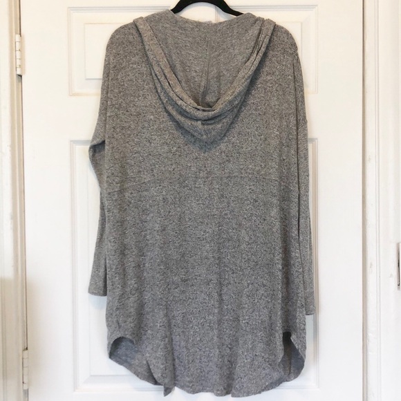 DONATING SOON SouthMoon Under Lightweight Cardigan - Picture 2 of 4